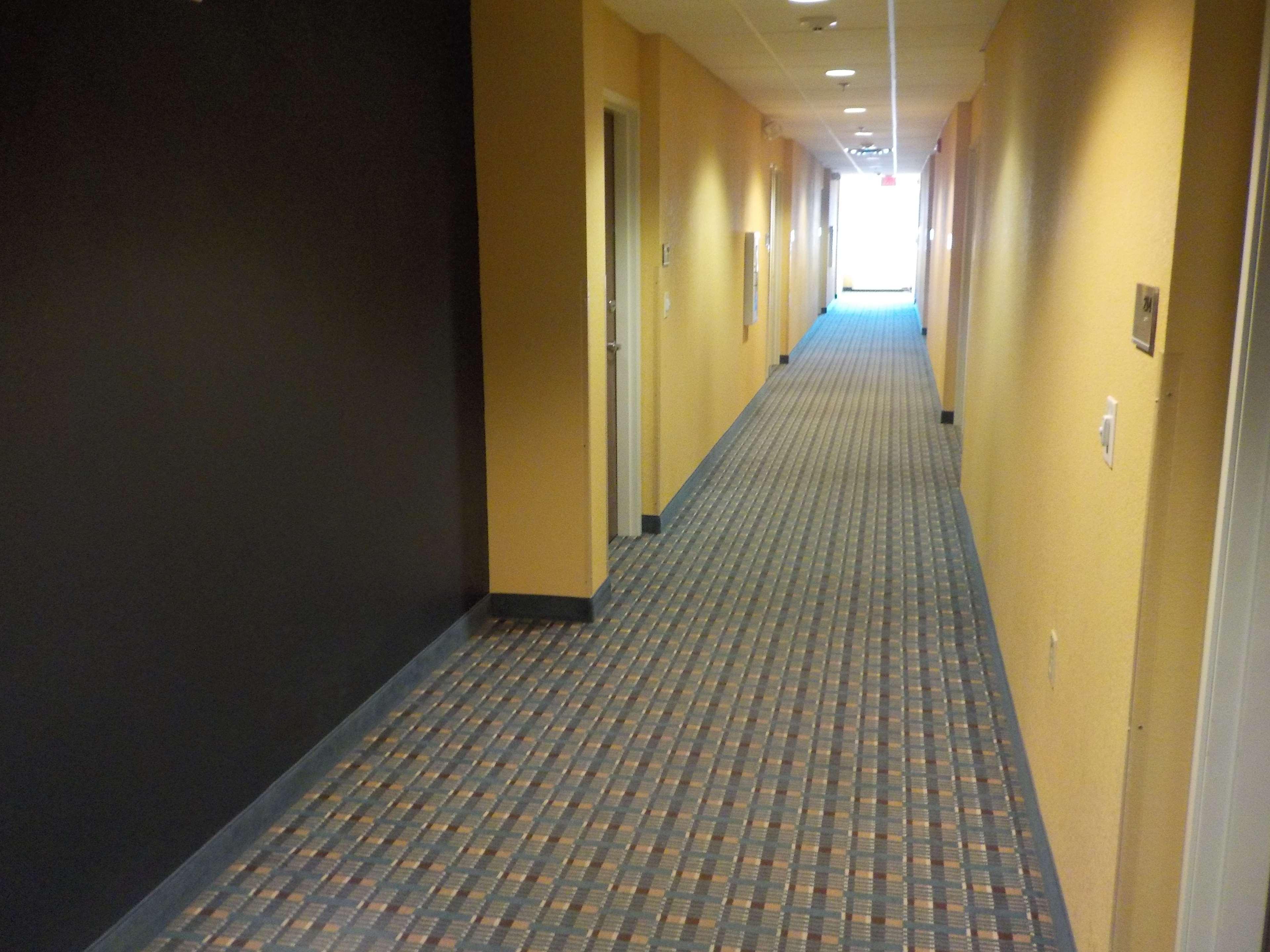 Surestay Plus Hotel By Best Western Keyser Экстерьер фото