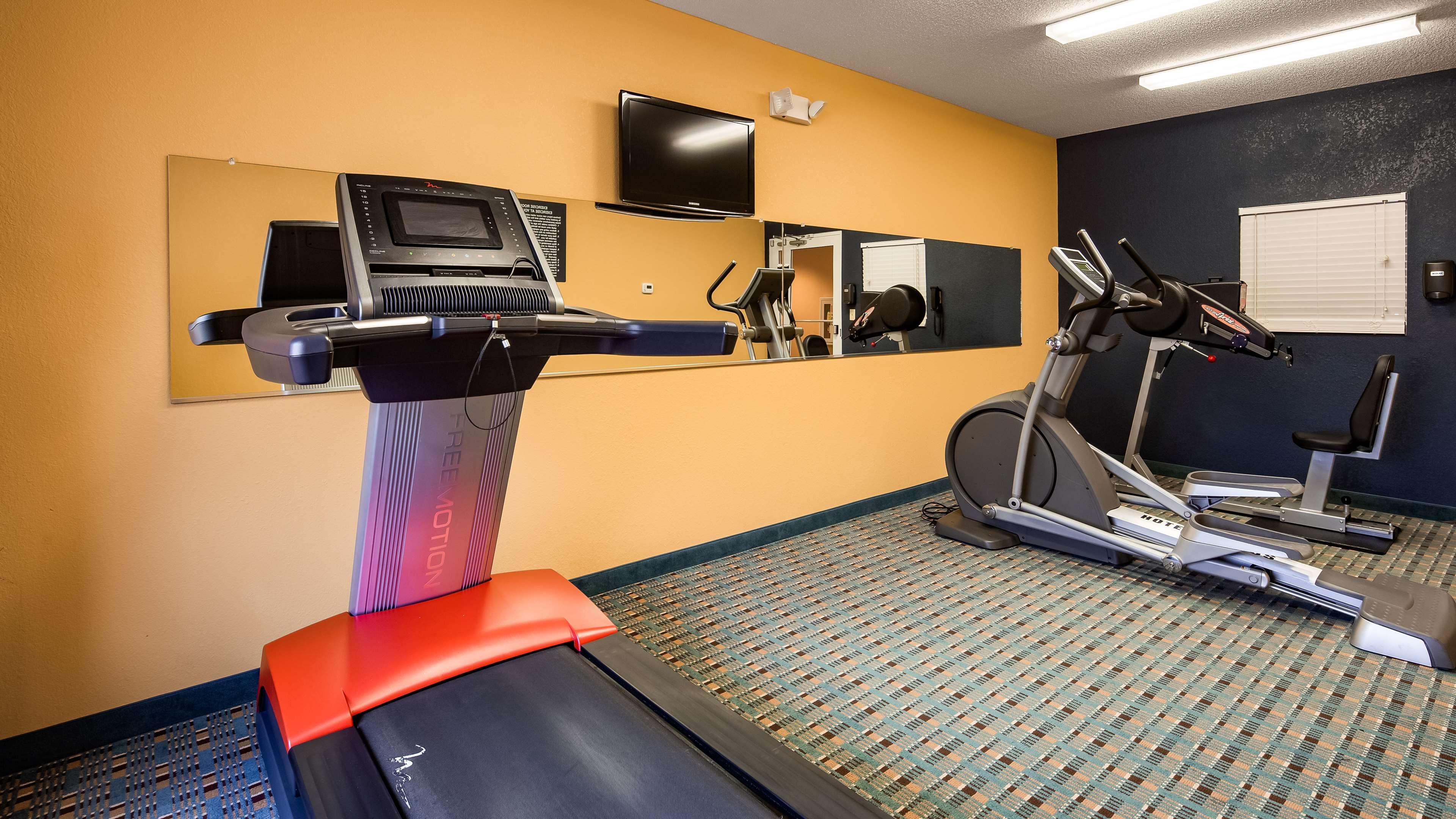 Surestay Plus Hotel By Best Western Keyser Экстерьер фото